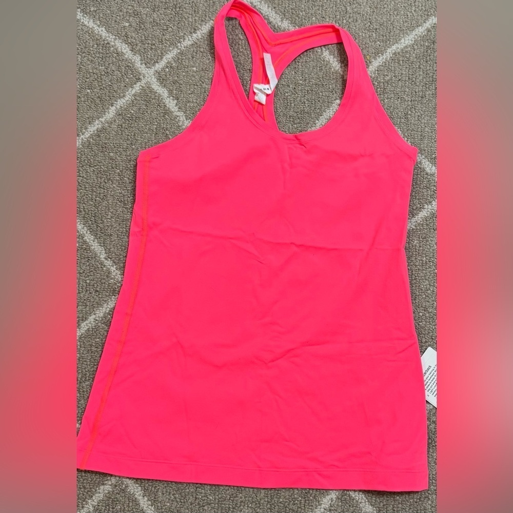 NWT RARE Lululemon Athletica Pink Fitted Sleeveless Tank Top